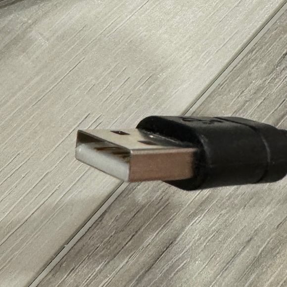 EUC LANGTU Membrane Gaming Keyboard Colorful LED Backlit Keyboard, USB Wired - Picture 6 of 9